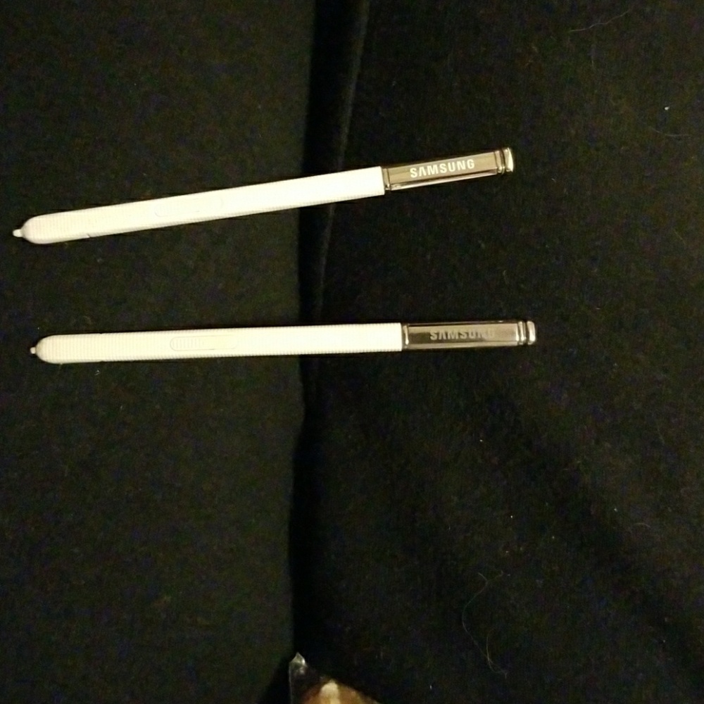 Note 4 pens!  Like new! Price is for BOTH!!
